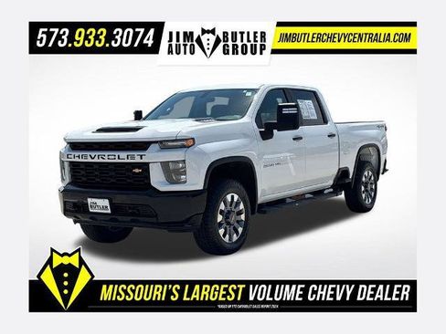 Used 2022 Chevrolet Silverado 2500 Custom AWD/4WD image 1