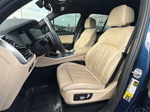 Used 2021 BMW X5 xDrive45e w/ Premium Package image 15