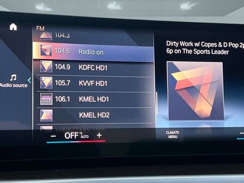 Certified 2023 BMW 330i Sedan w/ Premium Package image 22