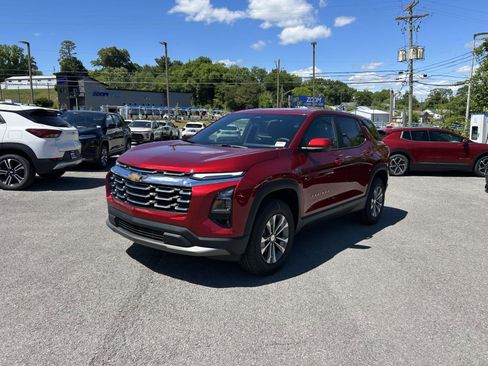 New 2026 Chevrolet Equinox LT w/ Safety and Technology Package FWD image 6