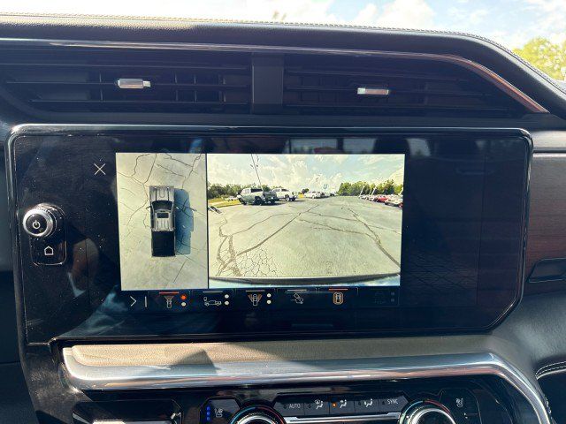 Used 2025 GMC Sierra 2500 Denali Ultimate AWD/4WD image 29
