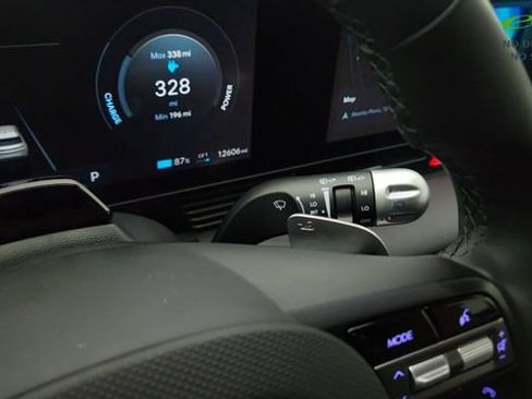 Used 2025 Hyundai Ioniq 5 SE RWD image 44