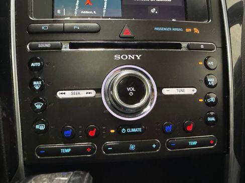 Used 2017 Ford Explorer Sport w/ Equipment Group 401A AWD/4WD image 18