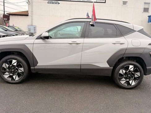 Used 2024 Hyundai Kona SEL image 10