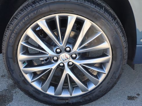 New 2026 Buick Enclave Avenir w/ Super Cruise Package AWD/4WD image 17