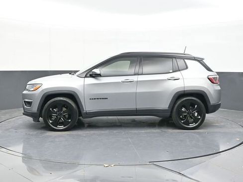 Used 2019 Jeep Compass Altitude image 8