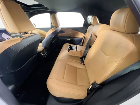 Used 2024 Lexus RX 350 Premium Plus image 24