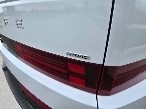 New 2026 Hyundai Santa Fe SE image 9