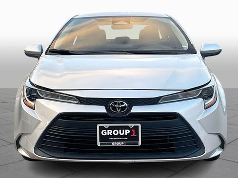 Used 2024 Toyota Corolla LE FWD image 4