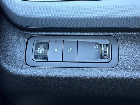 New 2027 Chevrolet Bolt RS w/ Technology Package FWD image 26