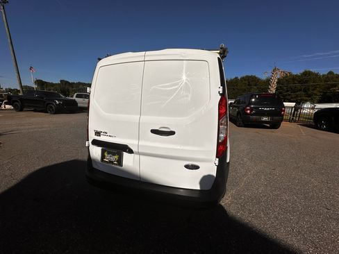 Used 2019 Ford Transit Connect XL image 40