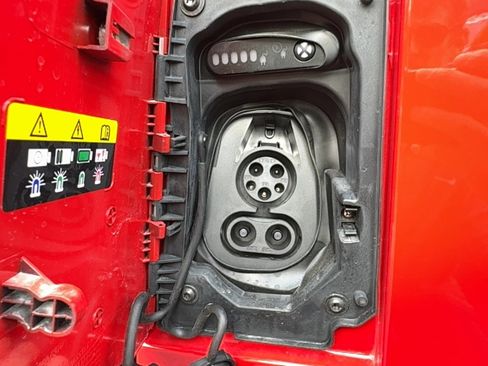 New 2025 RAM ProMaster 3500 w/ Quick Order Package 24G SLT image 26