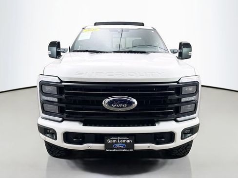 Used 2026 Ford F250 Platinum w/ Tremor Off-Road Package AWD/4WD image 2
