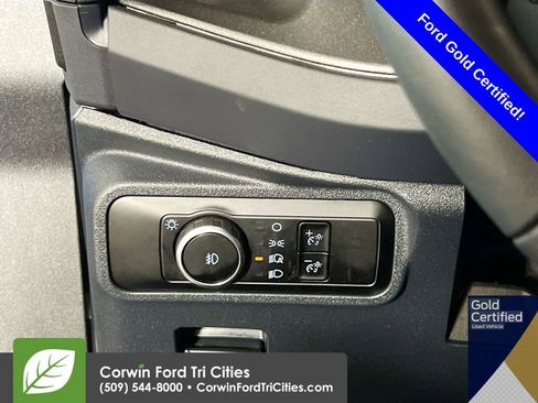 Used 2025 Ford Bronco Badlands image 19