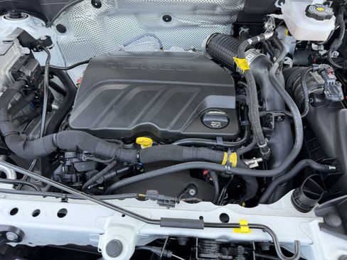Used 2025 Chevrolet TrailBlazer LT FWD image 27