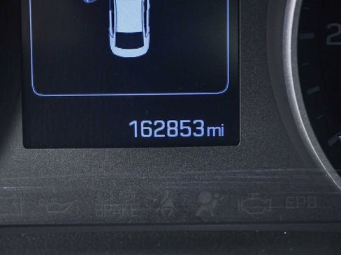 Used 2018 Hyundai Elantra Value Edition w/ Cargo Package FWD image 8
