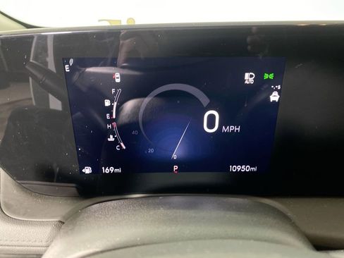 Certified 2024 Buick Encore GX Preferred w/ Comfort Package image 15