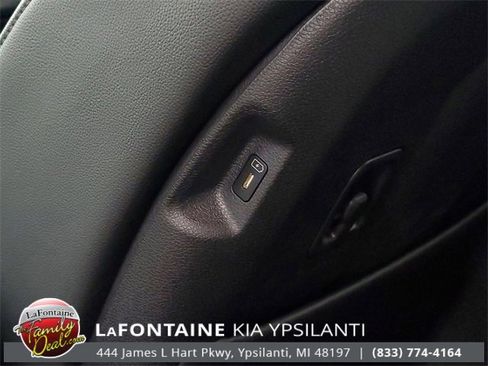 Certified 2025 Kia Sportage EX image 65