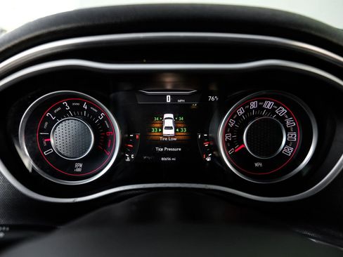 Used 2015 Dodge Challenger R/T Scat Pack w/ Leather Interior Group image 17