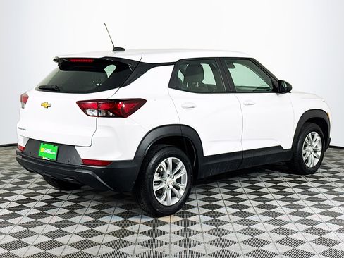 Used 2023 Chevrolet TrailBlazer LS image 10