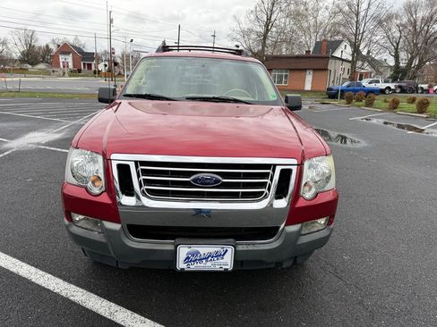 Used 2008 Ford Explorer Sport Trac XLT image 3