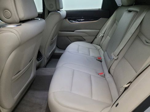 Used 2014 Cadillac XTS Premium w/ Driver Assist Package image 18