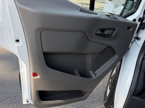 New 2026 Ford Transit 250 Low Roof RWD image 15