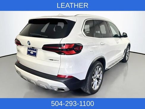 Used 2025 BMW X5 xDrive50e AWD/4WD image 7