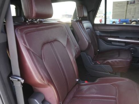 Used 2023 Ford Expedition Max Limited image 19