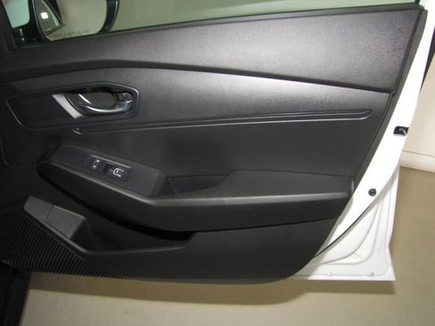 Certified 2024 Honda Accord LX image 19