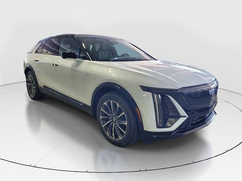 New 2026 Cadillac Lyriq Premium Sport RWD image 2