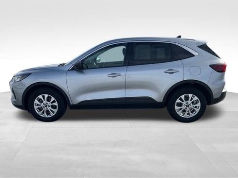 Used 2023 Ford Escape Active image 3