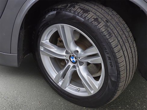 Used 2017 BMW X5 xDrive35d image 34
