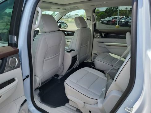 New 2026 Buick Enclave Avenir w/ Super Cruise Package AWD/4WD image 14