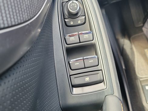 Certified 2023 Subaru Crosstrek 2.5i Limited AWD/4WD image 23