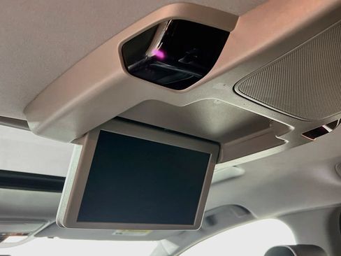 Used 2022 Honda Odyssey Elite image 23