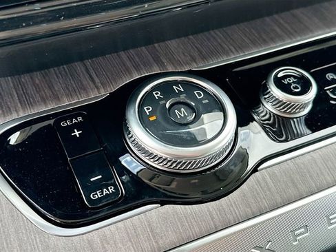 New 2026 Ford Expedition Max Platinum AWD/4WD image 12