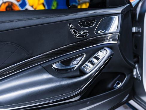 Used 2017 Mercedes-Benz S 63 AMG 4MATIC Sedan image 17
