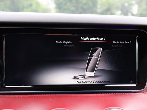 Used 2015 Mercedes-Benz S 63 AMG 4MATIC Coupe image 34