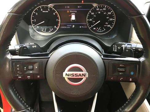 Used 2021 Nissan Rogue SL w/ Premium Package image 22