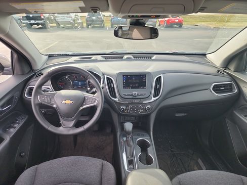 Used 2024 Chevrolet Equinox LT w/ LPO, Floor Liner Package image 11