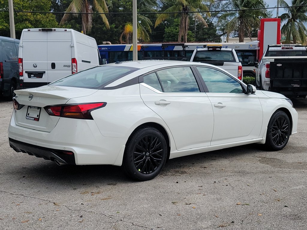 New 2026 Nissan Altima 2.5 SV FWD image 6