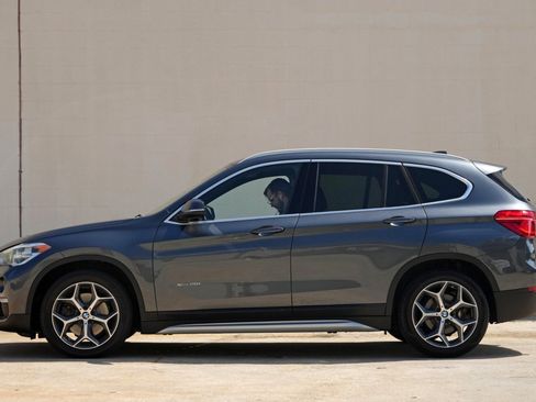 Used 2017 BMW X1 xDrive28i w/ Cold Weather Package AWD/4WD image 8