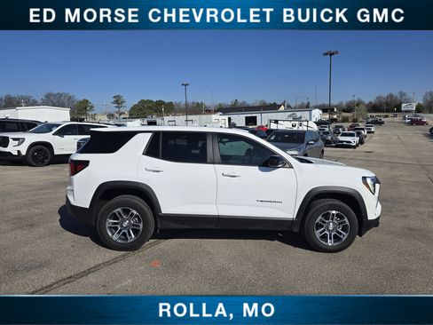 Used 2025 GMC Terrain Elevation image 2