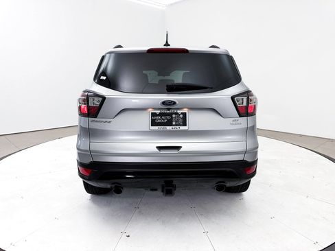 Used 2018 Ford Escape SE w/ SE Sport Appearance Package FWD image 11