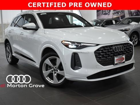 Used 2025 Audi Q5 Premium Plus w/ Premium Plus AWD/4WD image 1