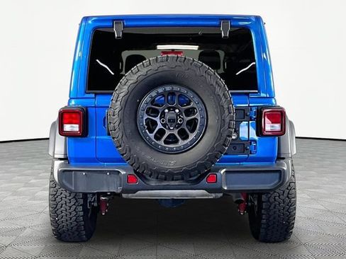 Used 2022 Jeep Wrangler Unlimited Sport w/ Xtreme Recon 35" Tire Package AWD/4WD image 5