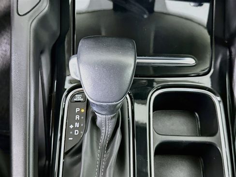 Used 2025 Kia Telluride S AWD/4WD image 25