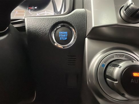 Used 2022 Toyota 4Runner Limited image 21