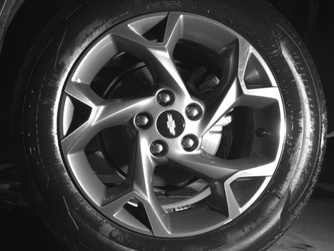 Used 2025 Chevrolet Trax LT FWD image 14